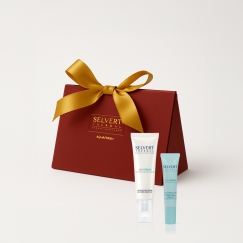 <p>Esta fórmula original, que contiene ingredientes hidratantes de últimageneración, actúa de manera integral en la piel, desde la superficie hasta lascapas más profundas.</p>
<p><strong>GLOW GEL LIGHT CREAM (30 ml)</strong></p>
<p><strong>COOLING HYDRATION SORBET Night Eye Mask (15 ml)</strong></p>
<p></p>