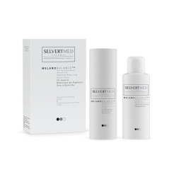 <p style="text-align: left;"><strong><span class="a_GcMg font-feature-liga-off font-feature-clig-off font-feature-calt-off text-decoration-none text-strikethrough-none">Fase 1: Enzymatic Exfoliating Lotion 100ml</span></strong></p>
<p style="text-align: left;"><strong><span class="a_GcMg font-feature-liga-off font-feature-clig-off font-feature-calt-off text-decoration-none text-strikethrough-none"></span></strong><span class="a_GcMg font-feature-liga-off font-feature-clig-off font-feature-calt-off text-decoration-none text-strikethrough-none">Soluci&oacute;n exfoliante preparadora con Gluconolactona y Bromelaina que activa la renovaci&oacute;n de la piel.&nbsp;</span><span class="a_GcMg font-feature-liga-off font-feature-clig-off font-feature-calt-off text-decoration-none text-strikethrough-none">Ayuda a mejorar tono, textura y luminosidad. Alta tolerancia.</span></p>
<p class="cvGsUA block-font-kerning-normal block-font-feature-liga-off block-font-feature-clig-off block-font-feature-calt-off direction-ltr align-center" style="text-align: left;"><strong><span class="a_GcMg font-feature-liga-off font-feature-clig-off font-feature-calt-off text-decoration-none text-strikethrough-none">Fase 2: Brightening Spot Correction Cream 50ml</span></strong></p>
<p class="cvGsUA block-font-kerning-normal block-font-feature-liga-off block-font-feature-clig-off block-font-feature-calt-off direction-ltr align-center" style="text-align: left;"><span class="a_GcMg font-feature-liga-off font-feature-clig-off font-feature-calt-off text-decoration-none text-strikethrough-none"></span><span class="a_GcMg font-feature-liga-off font-feature-clig-off font-feature-calt-off text-decoration-none text-strikethrough-none">Crema reductora de manchas de uso continuado con esp&iacute;culas despigmentantes y N-Acetil Glucosamina que ayuda a mejorar la apariencia de manchas persistentes y tono desigual.</span></p>